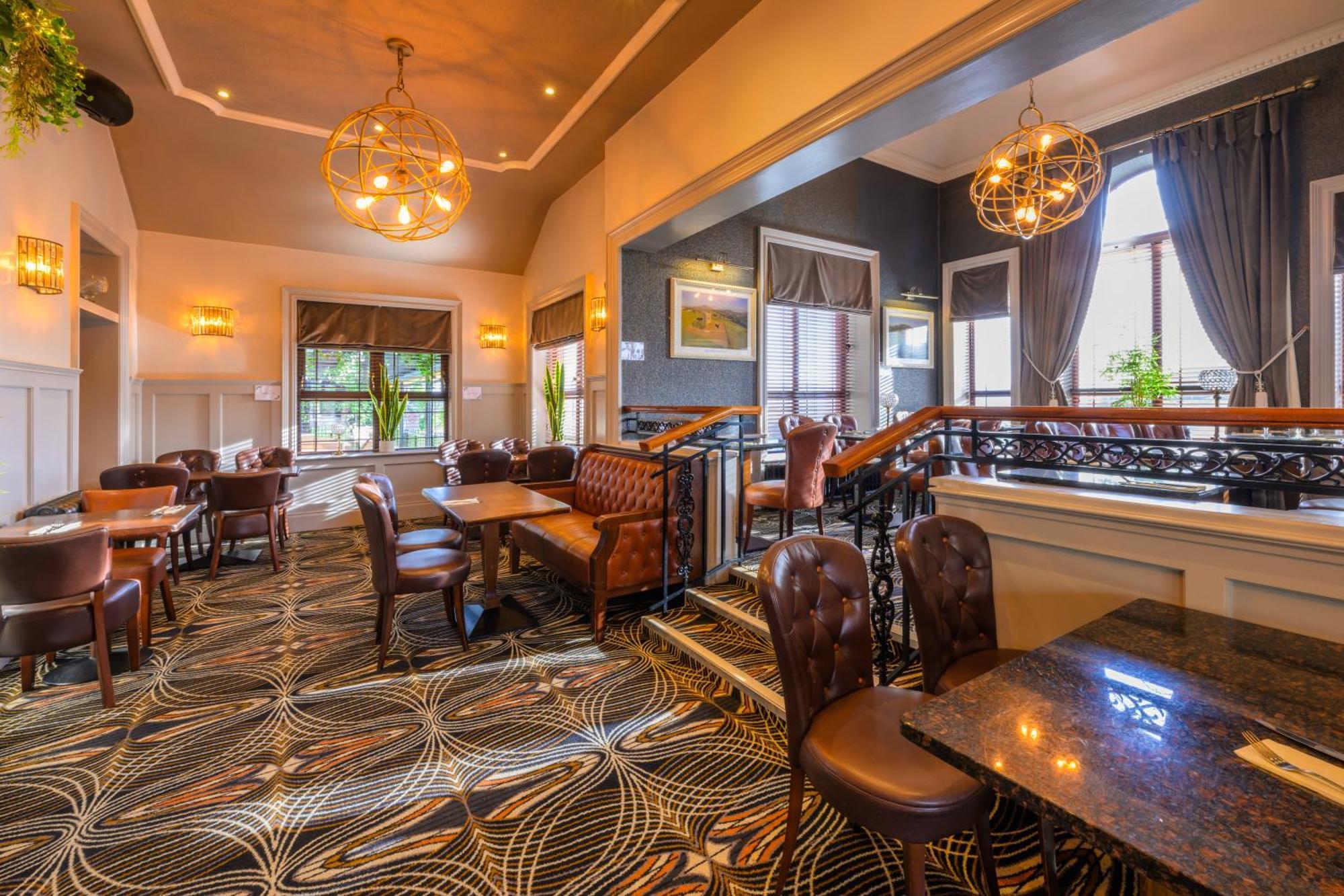 ניוארי Flagstaff Lodge מראה חיצוני תמונה