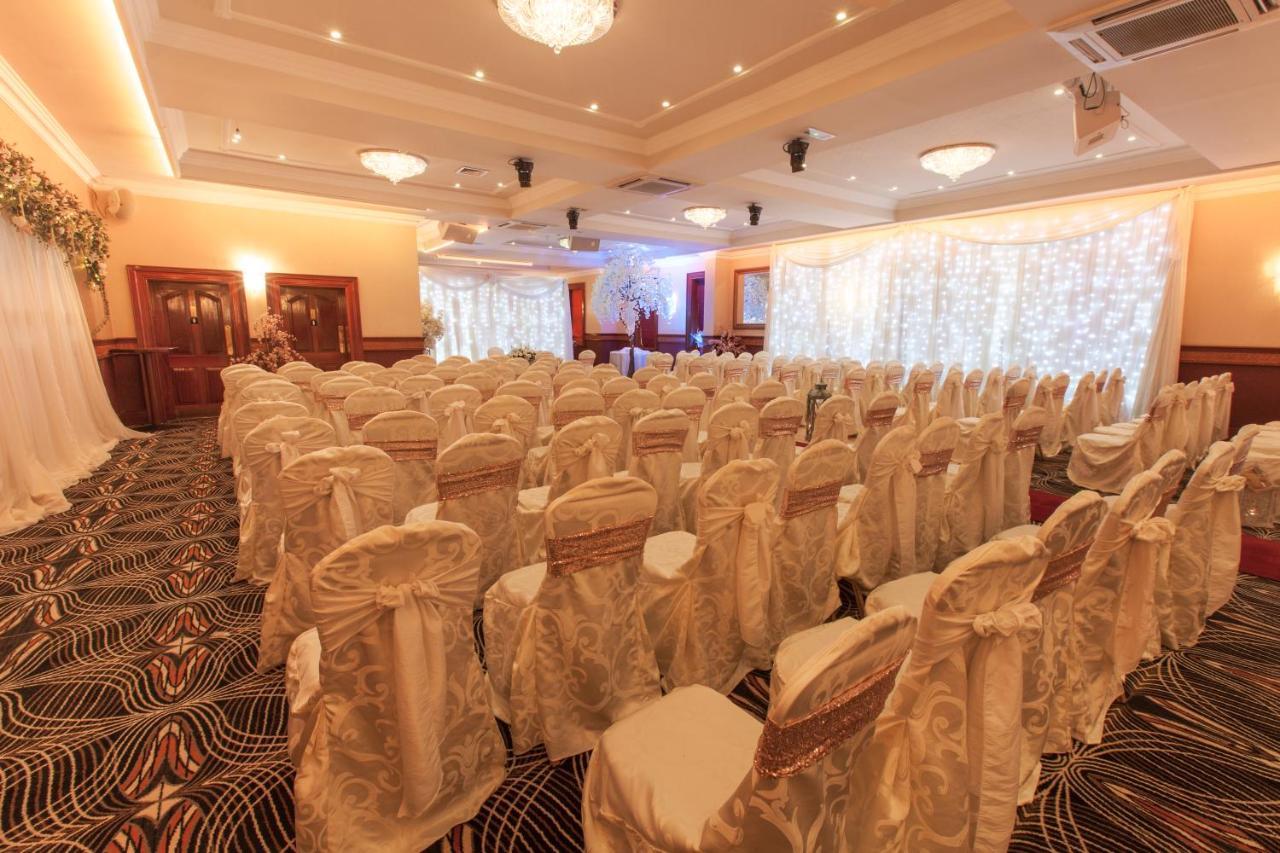 ניוארי Flagstaff Lodge מראה חיצוני תמונה