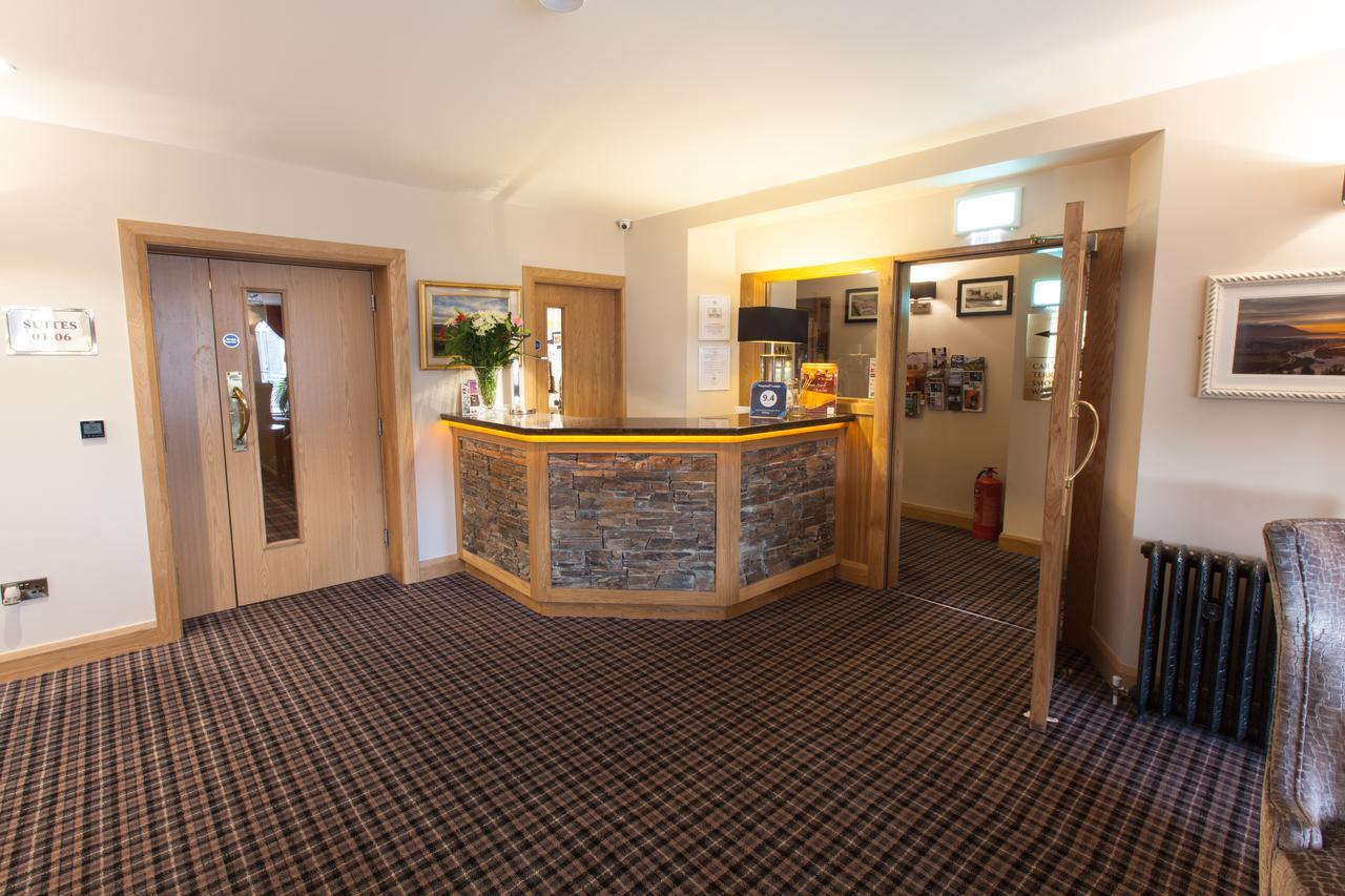 ניוארי Flagstaff Lodge מראה חיצוני תמונה